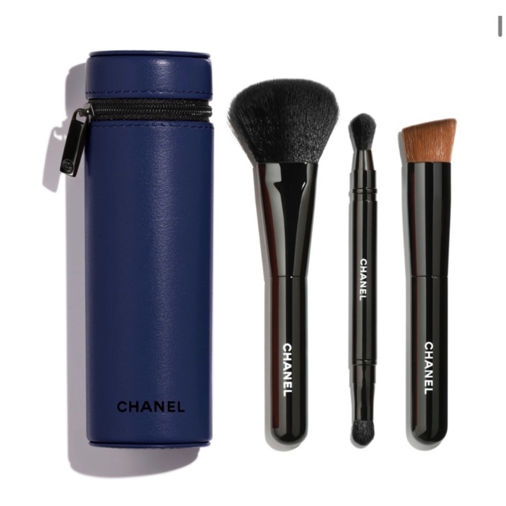BRAND NEW! CHANEL LIMITED EDITION BRUSH SET-FUGUEUSE